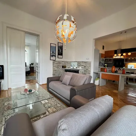 Apartment Apartman Happy *